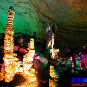 喜樂(lè)J線：張家界、鳳凰古城、天子山、猛洞河漂流、芙蓉鎮(zhèn)三晚四日游