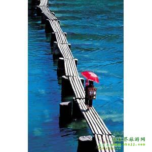 【長(zhǎng)沙往返尊惠系列1】：張家界、天子山、鳳凰、韶山、長(zhǎng)沙三晚四日游