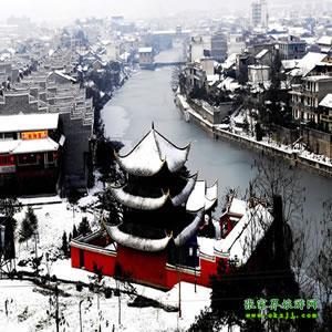 單獨(dú)成團(tuán)P線：（民俗風(fēng)情之旅）張家界、芙蓉鎮(zhèn)、德夯大峽谷、乾州城、鳳凰五日游